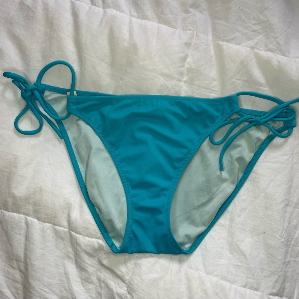 VS bathing suit bottom size M